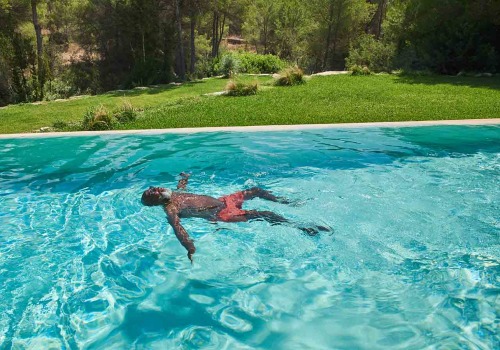 The Best Time to Run Your Pool Pump